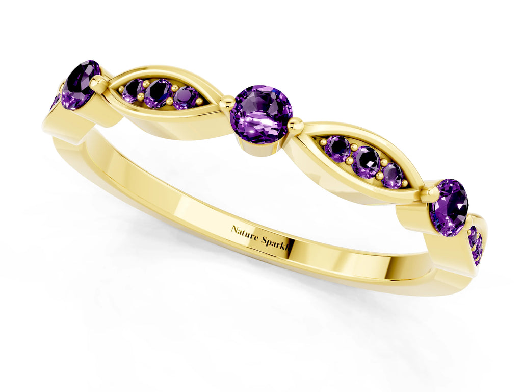 Alternating Marquise and Round Amethyst Milgrain Band in Yellow gold with Bezel Setting
