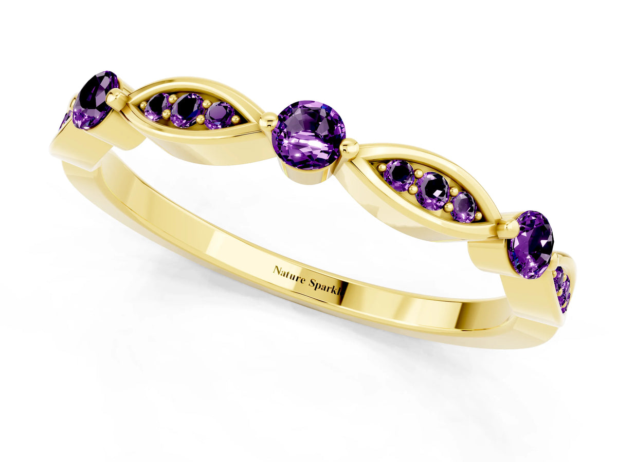 Alternating Marquise and Round Amethyst Milgrain Band in Yellow gold with Bezel Setting