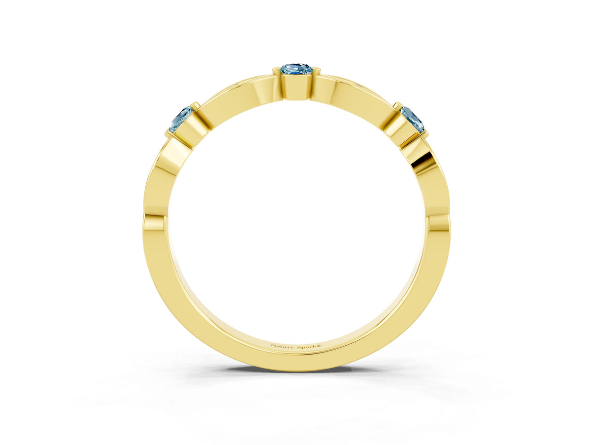Alternating Marquise and Round Aquamarine Milgrain Band in Yellow gold with Bezel Setting