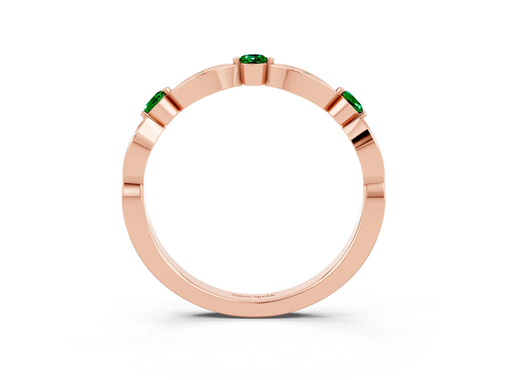 Alternating Marquise and Round Emerald Milgrain Band in Rose gold with Bezel Setting