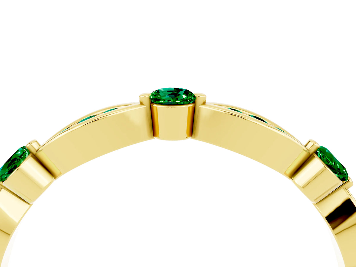 Alternating Marquise and Round Emerald Milgrain Band in Yellow gold with Bezel Setting