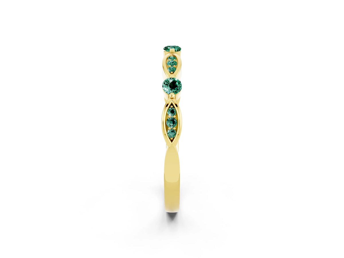 Alternating Marquise and Round Green Sapphire Milgrain Band in Yellow gold with Bezel Setting