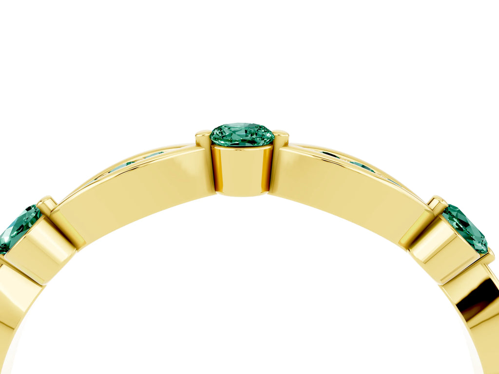 Alternating Marquise and Round Green Sapphire Milgrain Band in Yellow gold with Bezel Setting