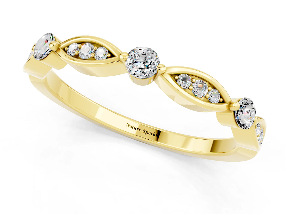 Alternating Marquise and Round Moissanite Milgrain Band in Yellow gold with Bezel Setting