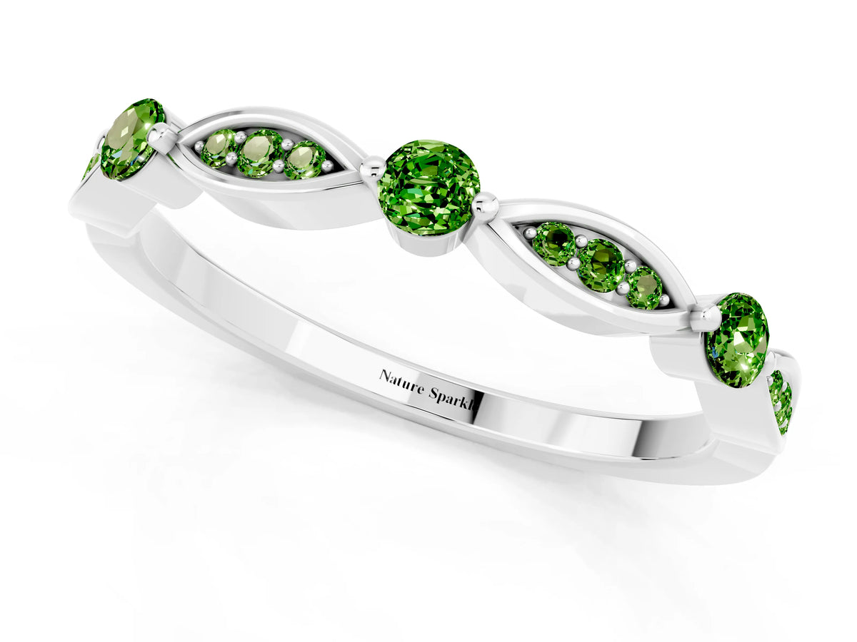 Alternating Marquise and Round Peridot Milgrain Band in Platinum with Bezel Setting