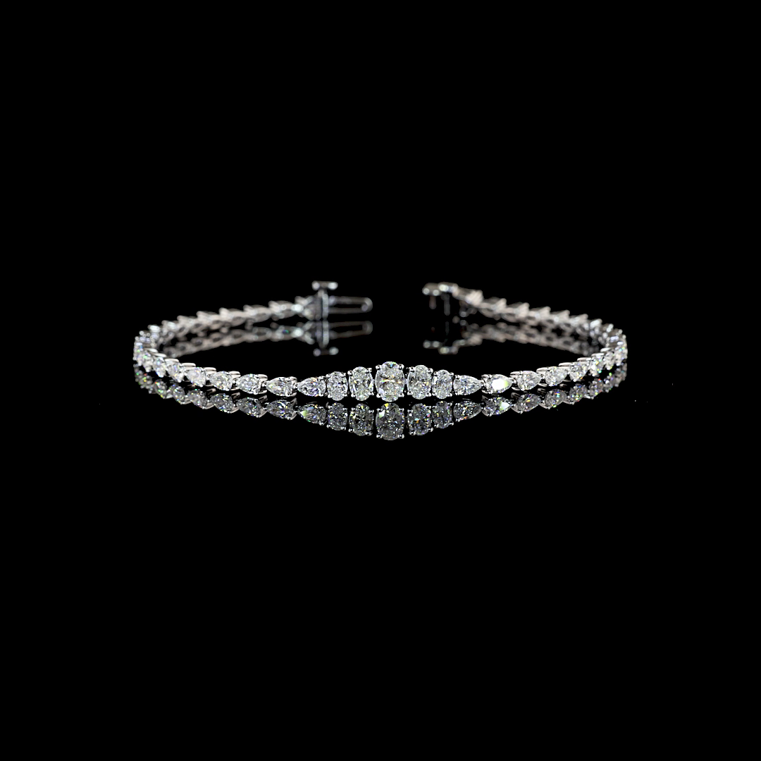 White gold Diamond Riviera Bracelet · 3.39 ct