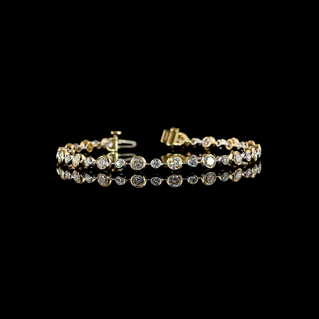 White gold Diamond Station Bracelet · 4.27 ct