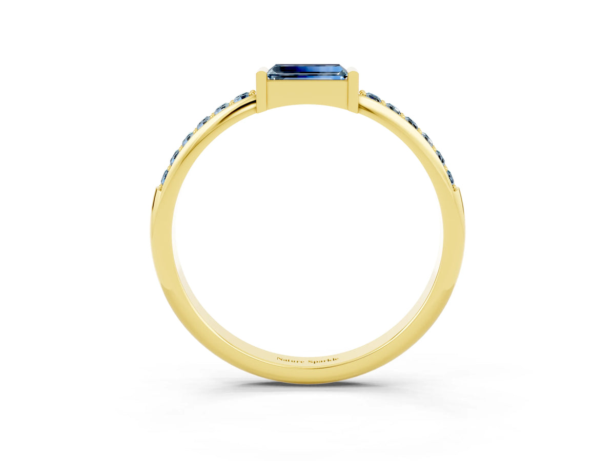 Baguette Aquamarine Pavé Band in Yellow gold with Bar Setting