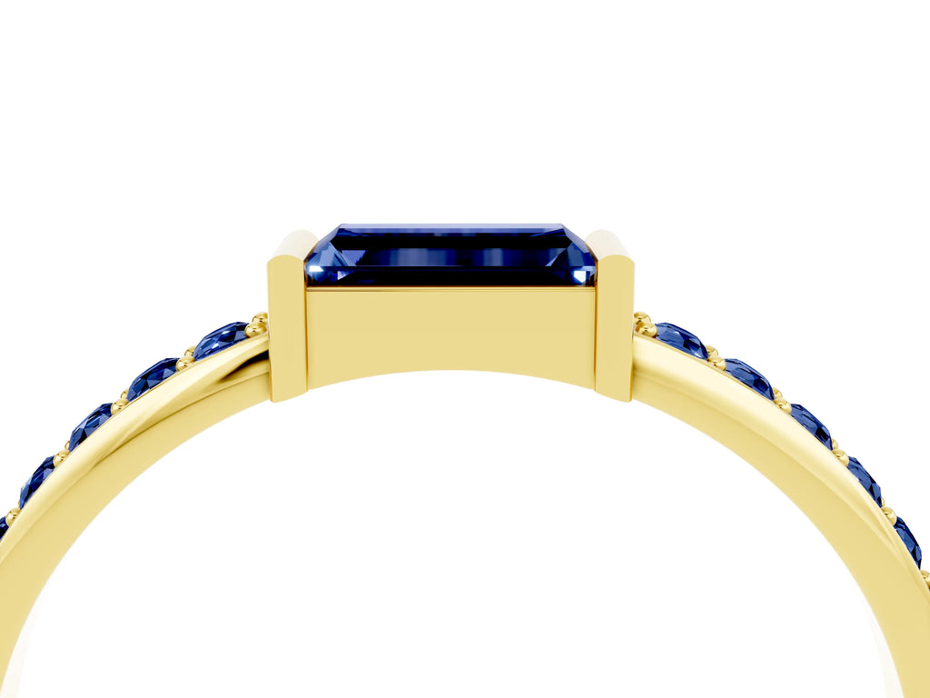 Baguette Blue Sapphire Pavé Band in Yellow gold with Bar Setting