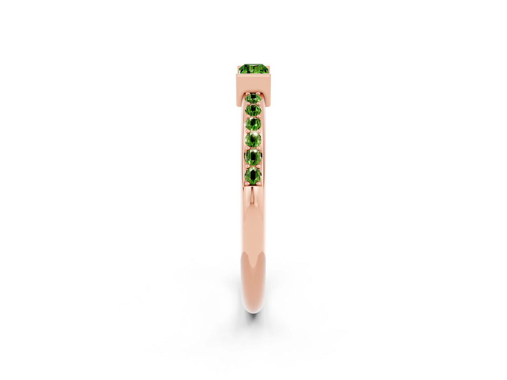 Baguette Peridot Pavé Band in Rose gold with Bar Setting