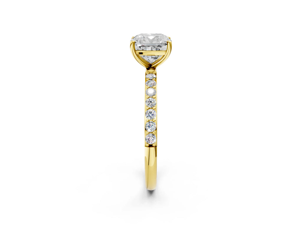 Cushion Cut Diamond Pavé Band Solitaire Ring in Yellow gold with Round Accents