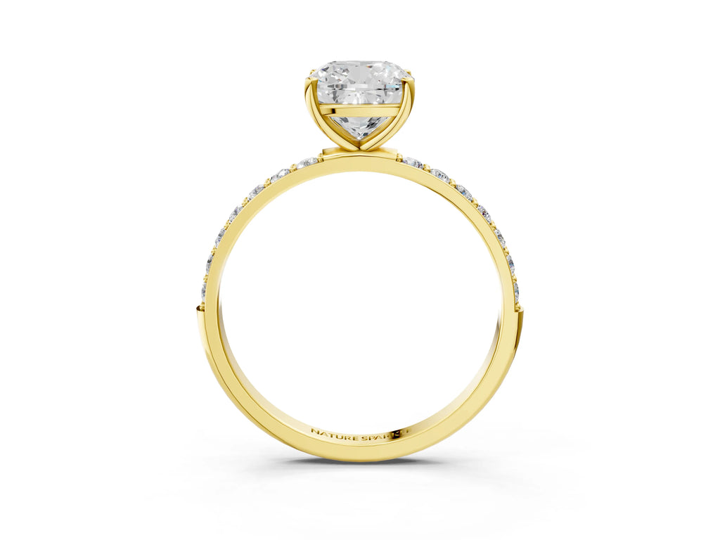 Cushion Cut Diamond Pavé Band Solitaire Ring in Yellow gold with Round Accents