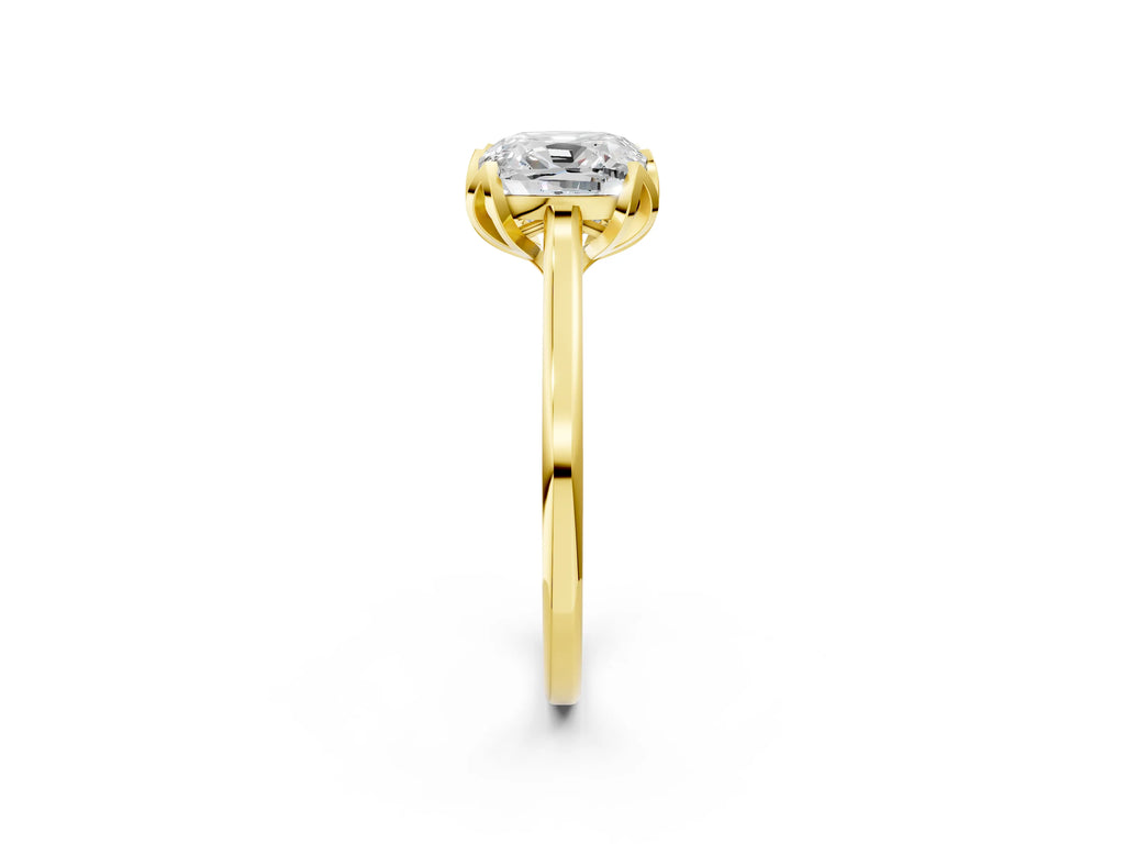 Cushion Cut Diamond Solitaire Ring in Yellow gold with Flower Prong Setting