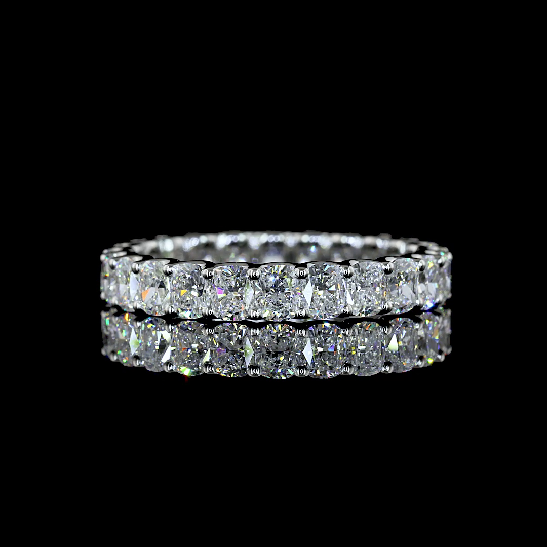 White gold Diamond Eternity Band · 2.88 ct