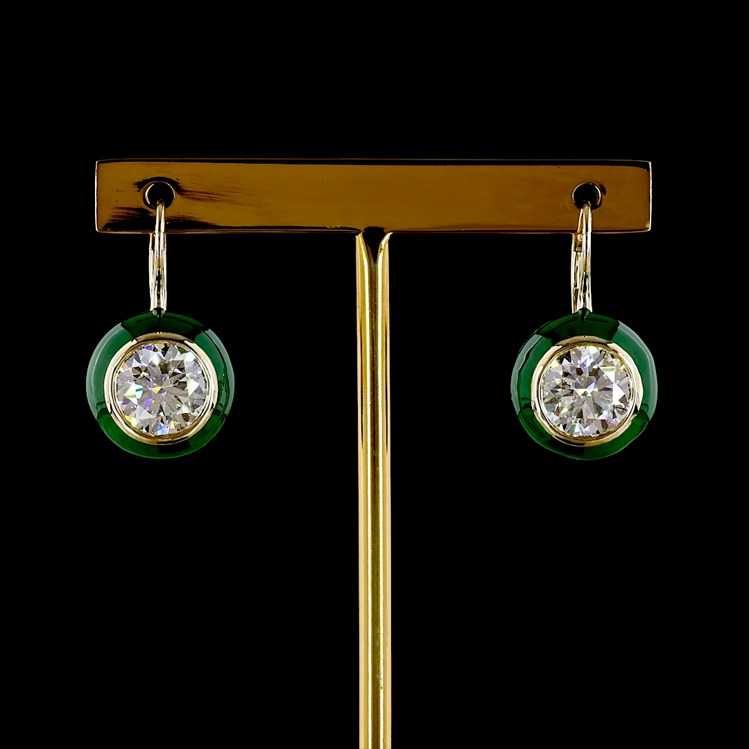 Yellow gold Diamond Hanging Earrings · 4.08 ct