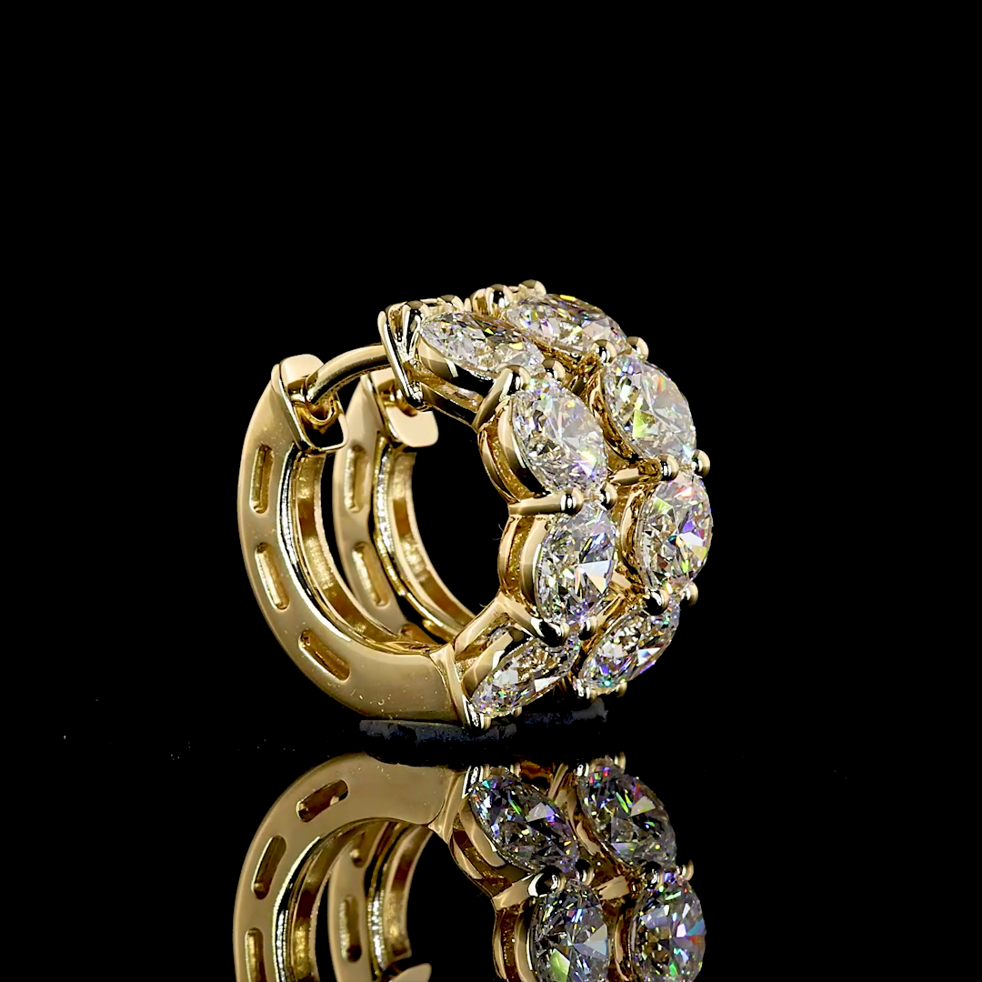 Yellow gold Diamond Huggies · 2.96 ct