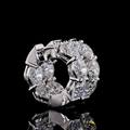 White gold Diamond Huggies · 6.07 ct