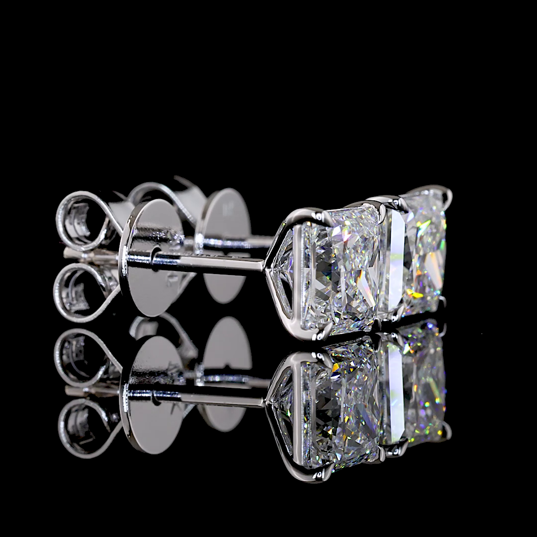 White gold Diamond Studs · 2.08 ct
