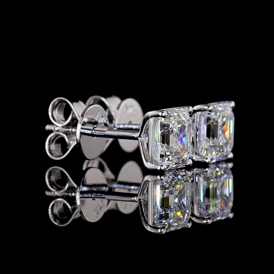 White gold Diamond Studs · 2.02 ct