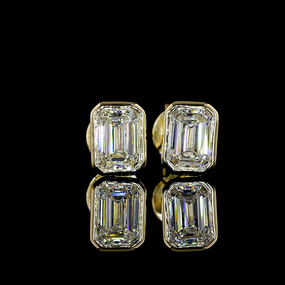 Yellow gold Diamond Studs · 1.1 ct