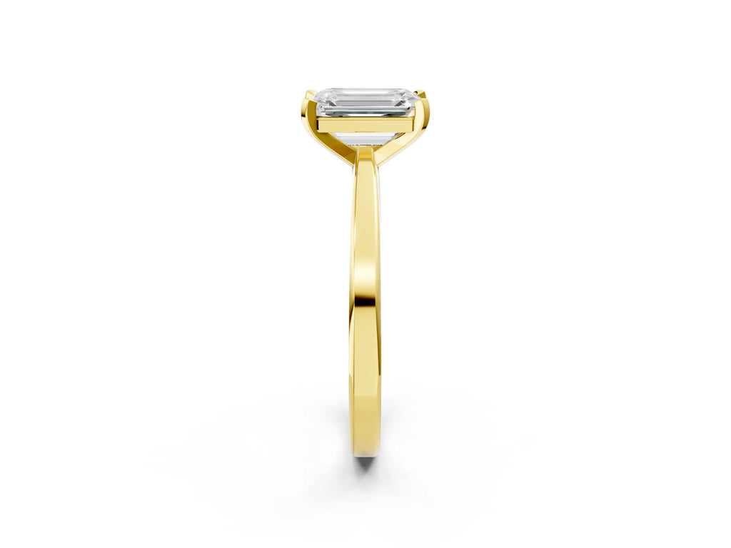 Emerald Cut Diamond Solitaire Engagement Ring in Yellow gold with Prong Setting