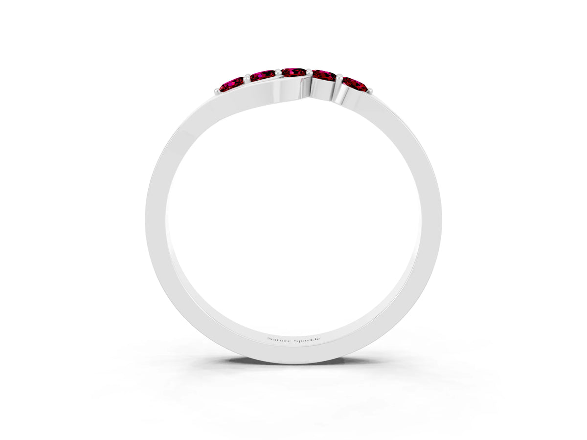 Five-Stone Round Garnet Crossover Band in White gold with Prong Setting