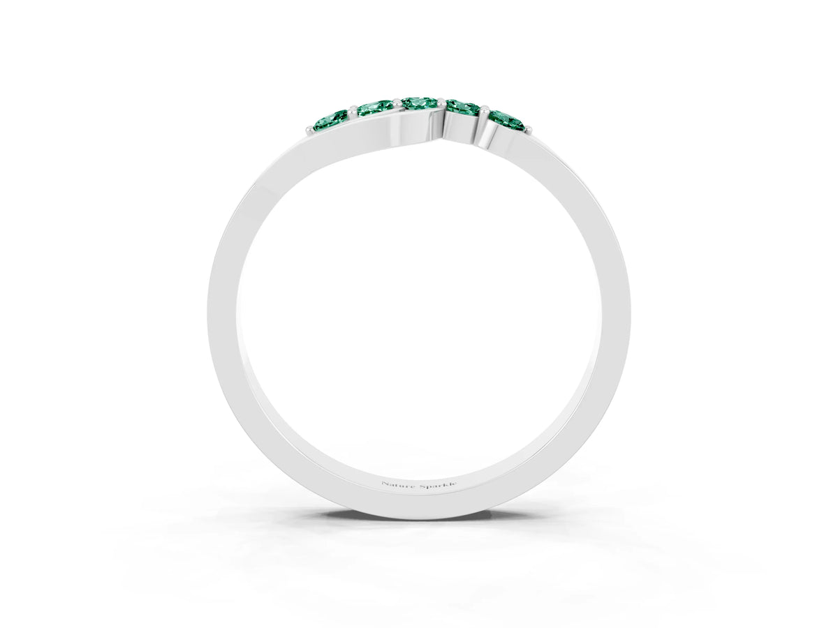 Five-Stone Round Green Sapphire Crossover Band in Silver with Prong Setting