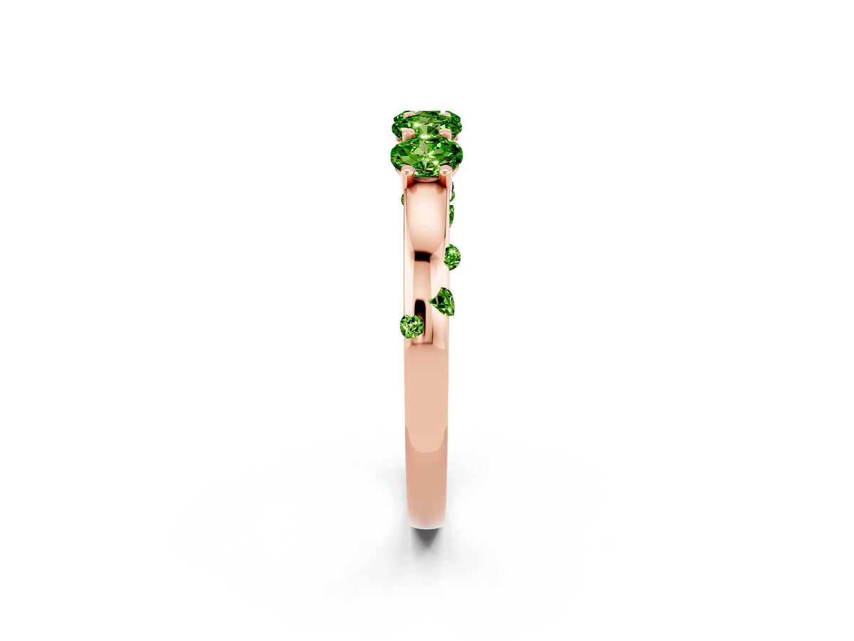 Four-Stone Round Peridot Band in Rose gold with Prong Setting