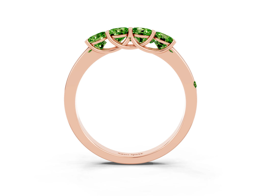 Four-Stone Round Peridot Band in Rose gold with Prong Setting