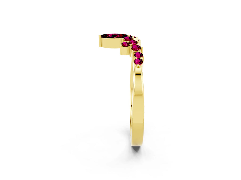Marquise and Round Garnet Chevron Band in Yellow gold with Prong Setting