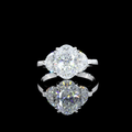 White gold Diamond Three-Stone Ring · 2.98 ct