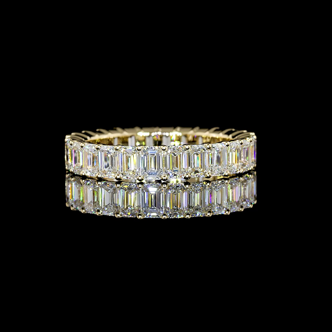 Yellow gold Diamond Eternity Band · 3.04 ct