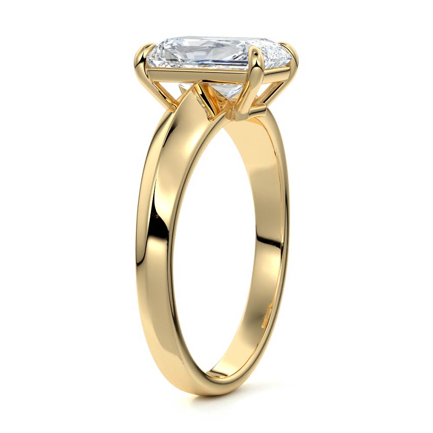 Yellow gold Radiant Diamond Solitaire Engagement Ring