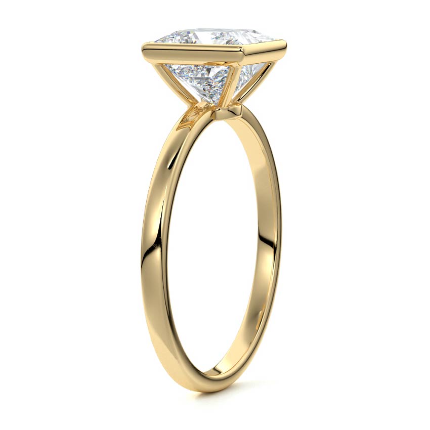 Yellow gold Princess Diamond Solitaire Engagement Ring