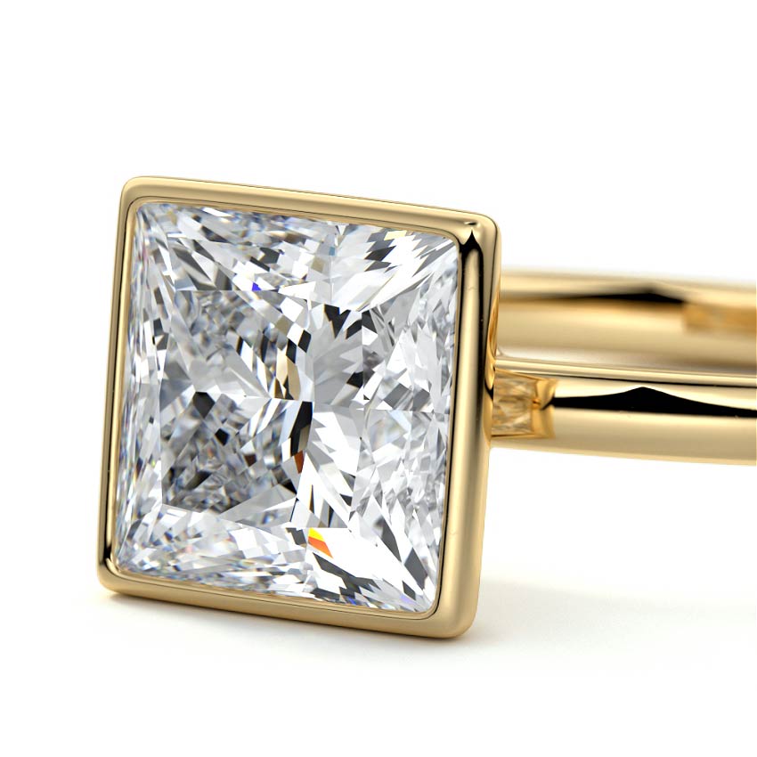 Yellow gold Princess Diamond Solitaire Engagement Ring