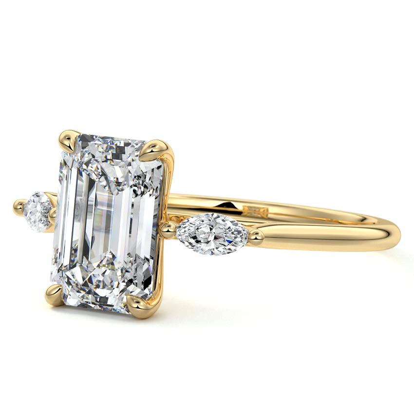 Yellow gold Three-Stone Emerald Diamond Ring with Marquise Side Stones