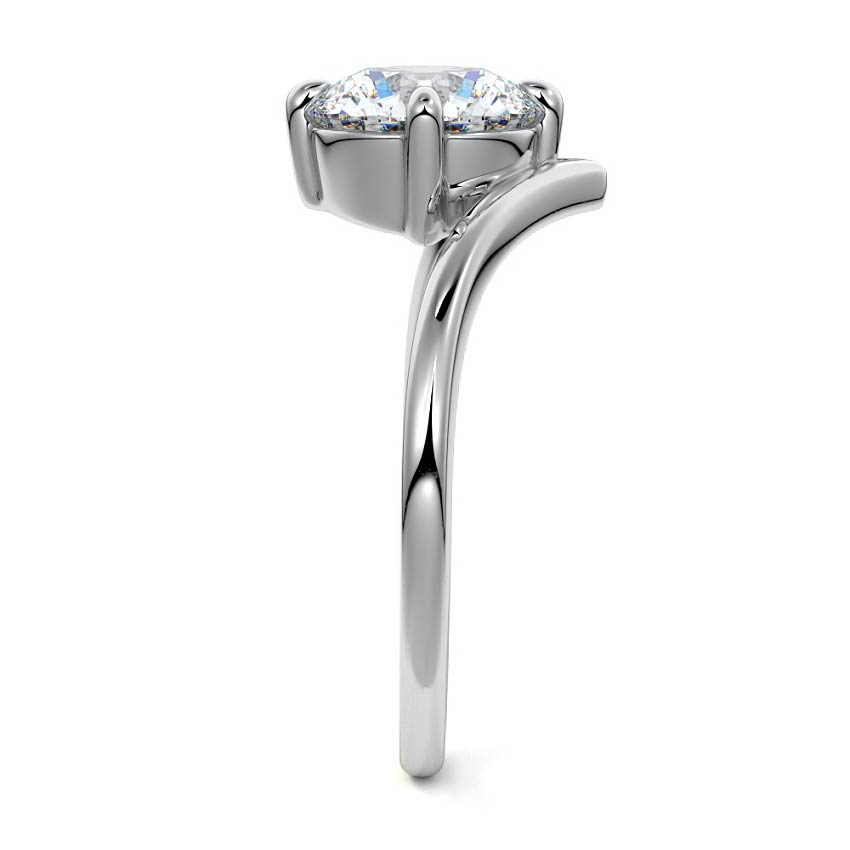 White gold Round Diamond Solitaire Engagement Ring