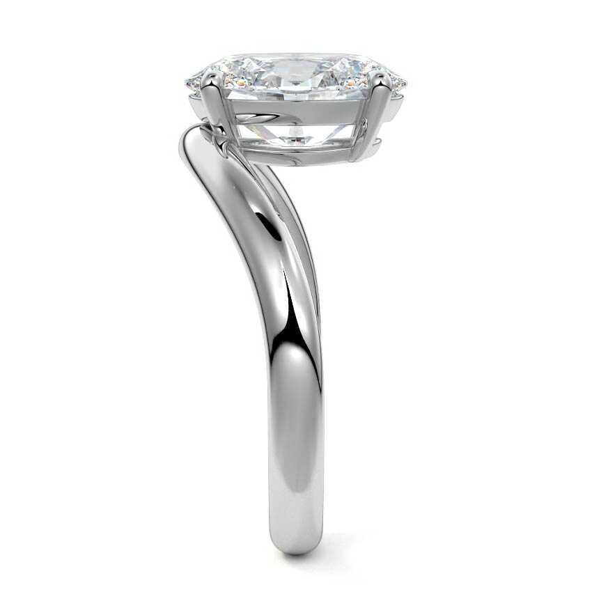 White gold Oval Diamond Solitaire Engagement Ring