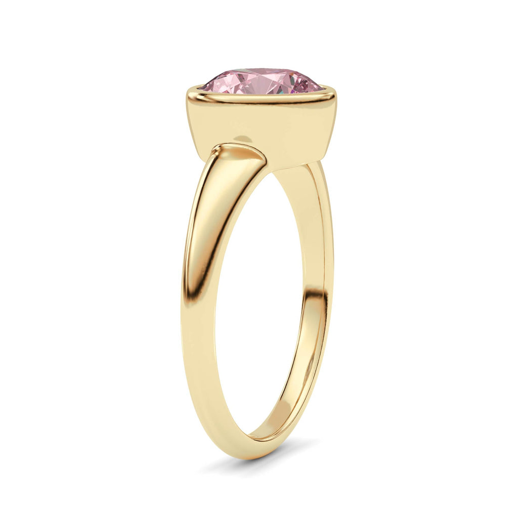 Yellow gold Fancy Pink Round Cut Diamond Solitaire Engagement Ring with East-West Bezel Setting