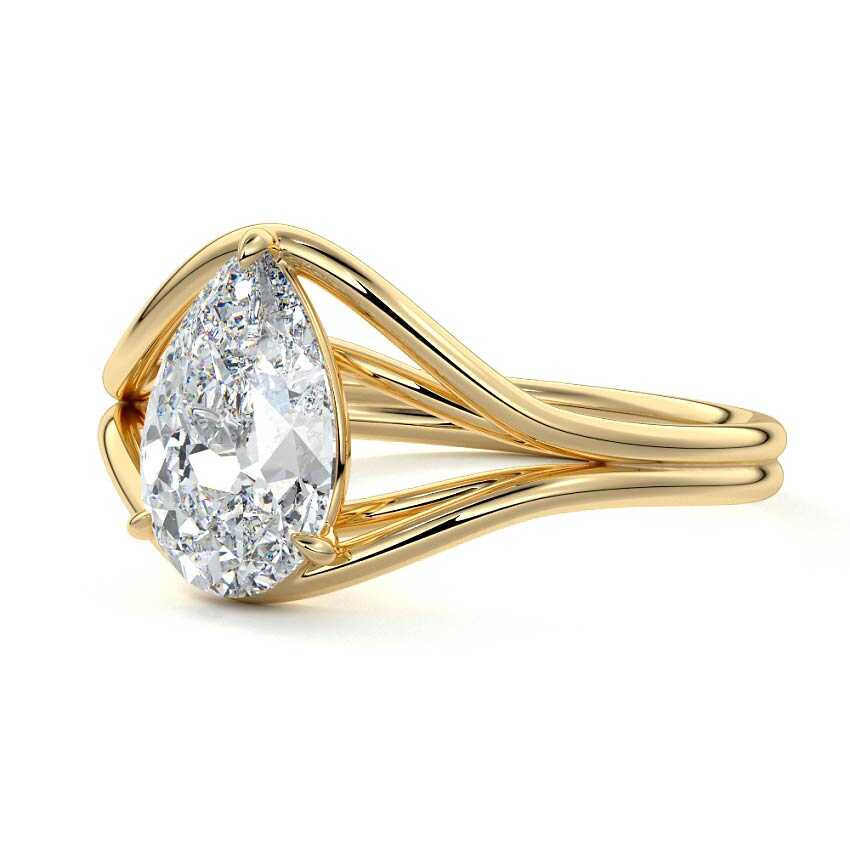 Yellow gold Pear Diamond Solitaire Engagement Ring with Multi-Row Split Shank