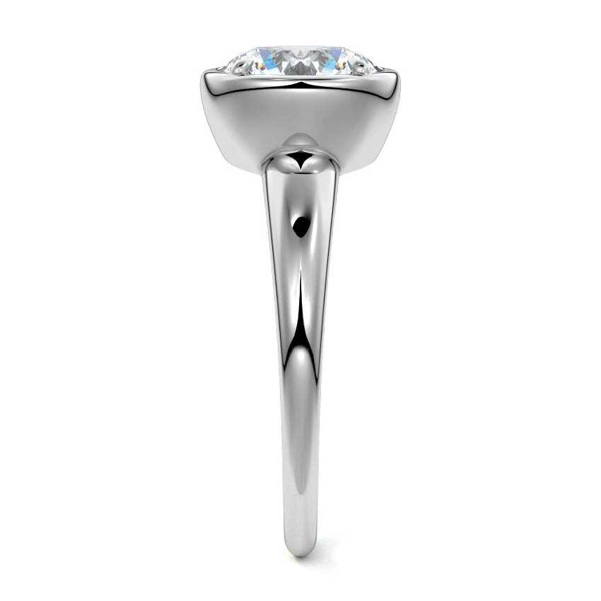 Platinum Round Diamond Bezel Setting Solitaire Engagement Ring
