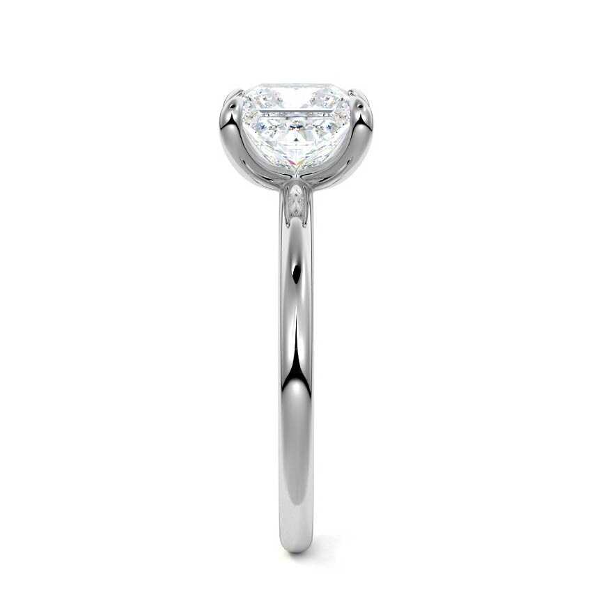 White gold Princess Diamond Solitaire Engagement Ring