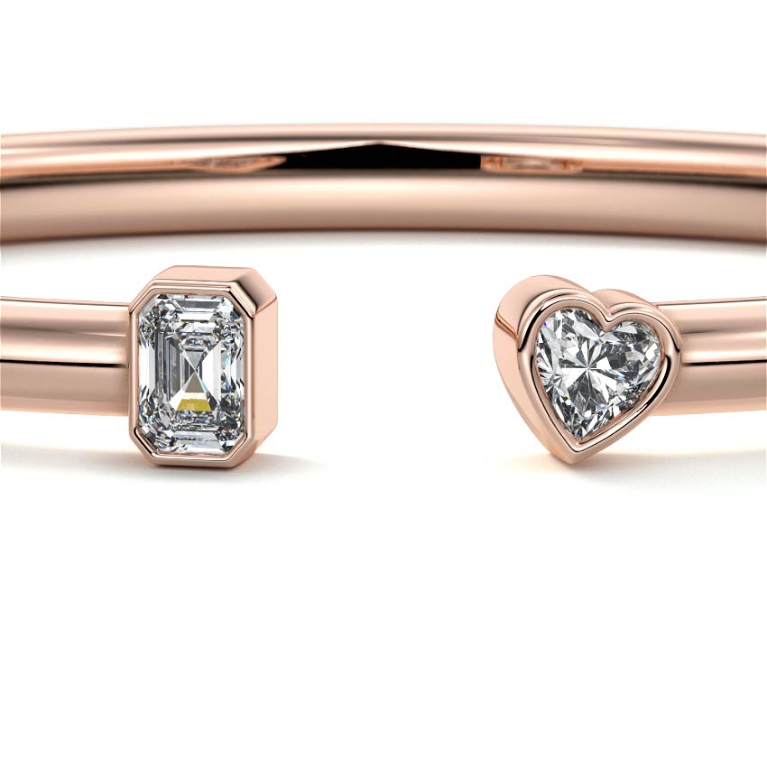 Rose gold Emerald and Heart Diamond Toi Moi Open Bangle