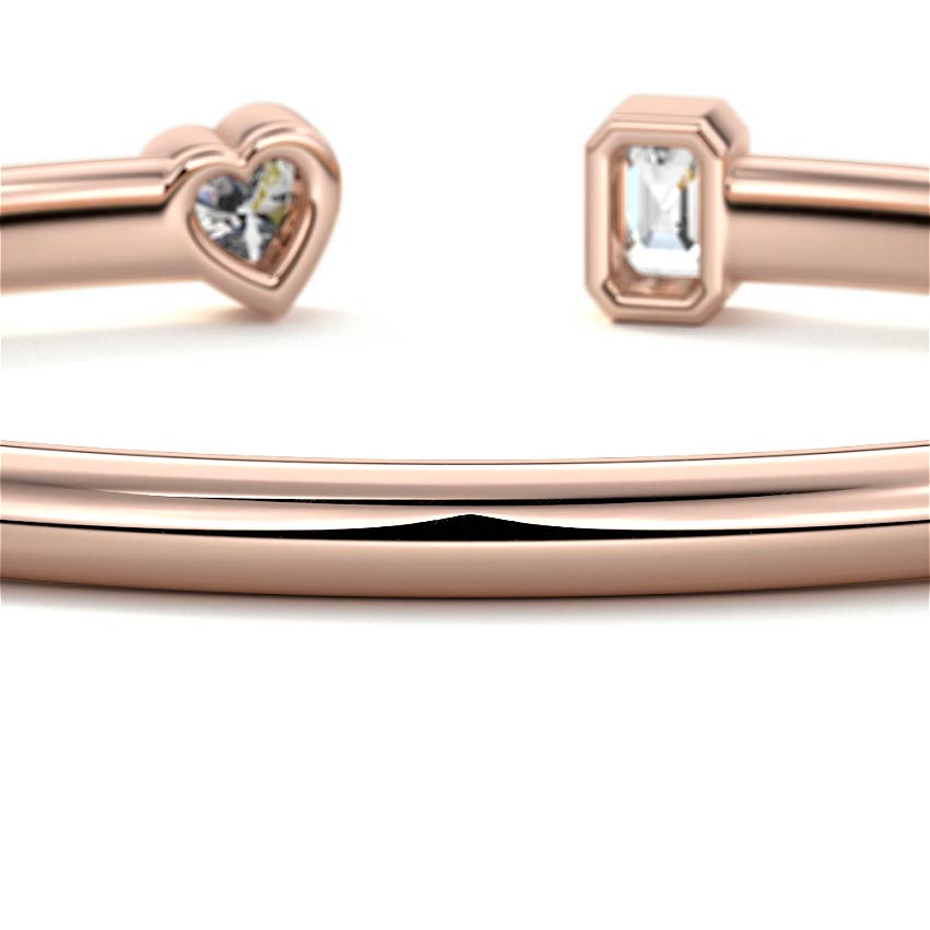Rose gold Emerald and Heart Diamond Toi Moi Open Bangle