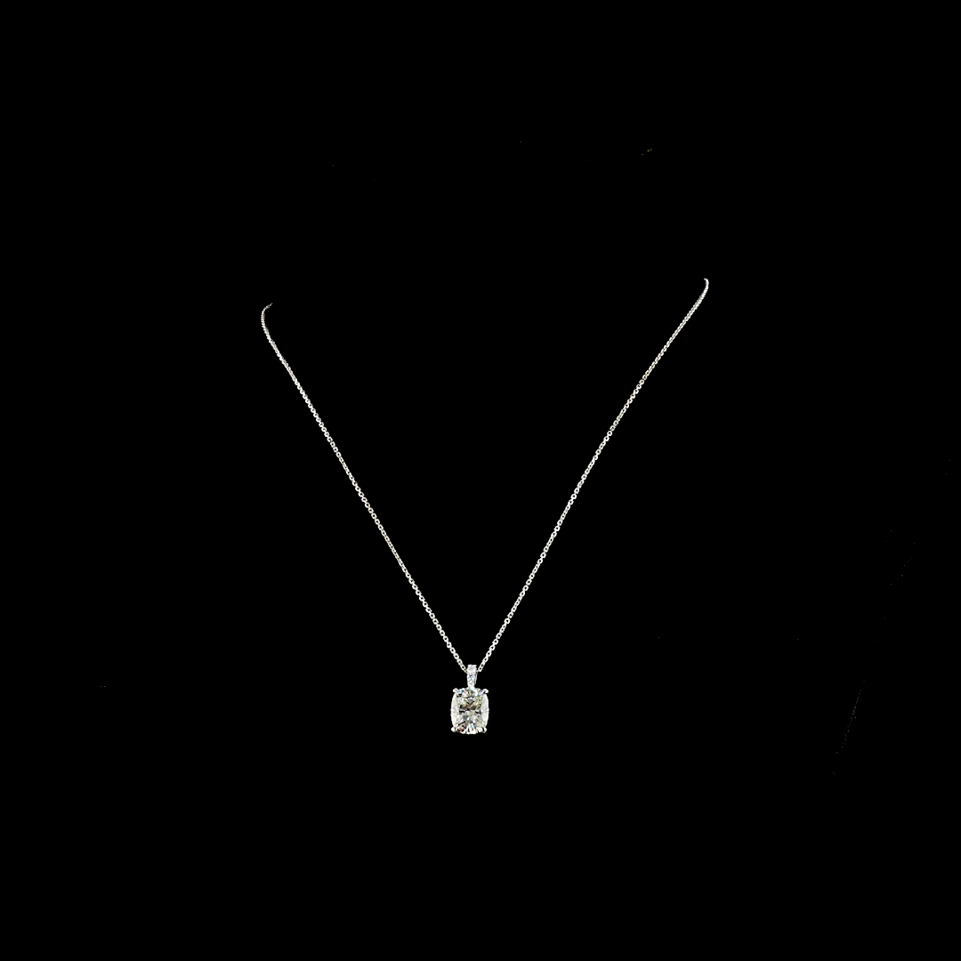 White gold Diamond Pendant · 3.49 ct