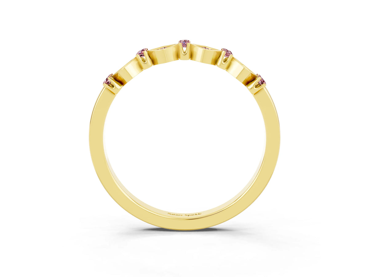 Pavé Cushion Morganite Cluster Eternity Band in Yellow gold with Prong Setting