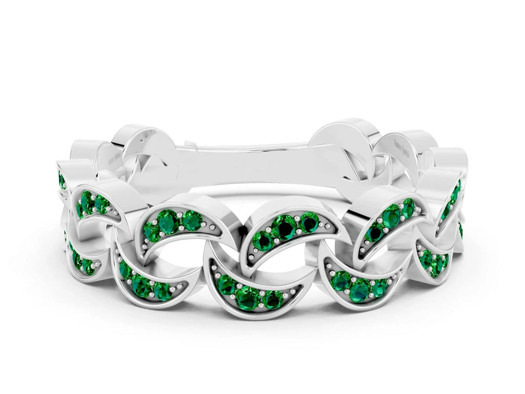 Pavé Round Emerald Interlocking Eternity Band in Silver with Bezel Prong Setting 
