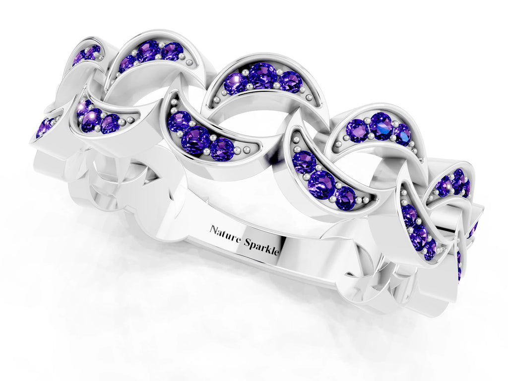 Pavé Round Tanzanite Interlocking Eternity Band in Platinum with Bezel Prong Setting