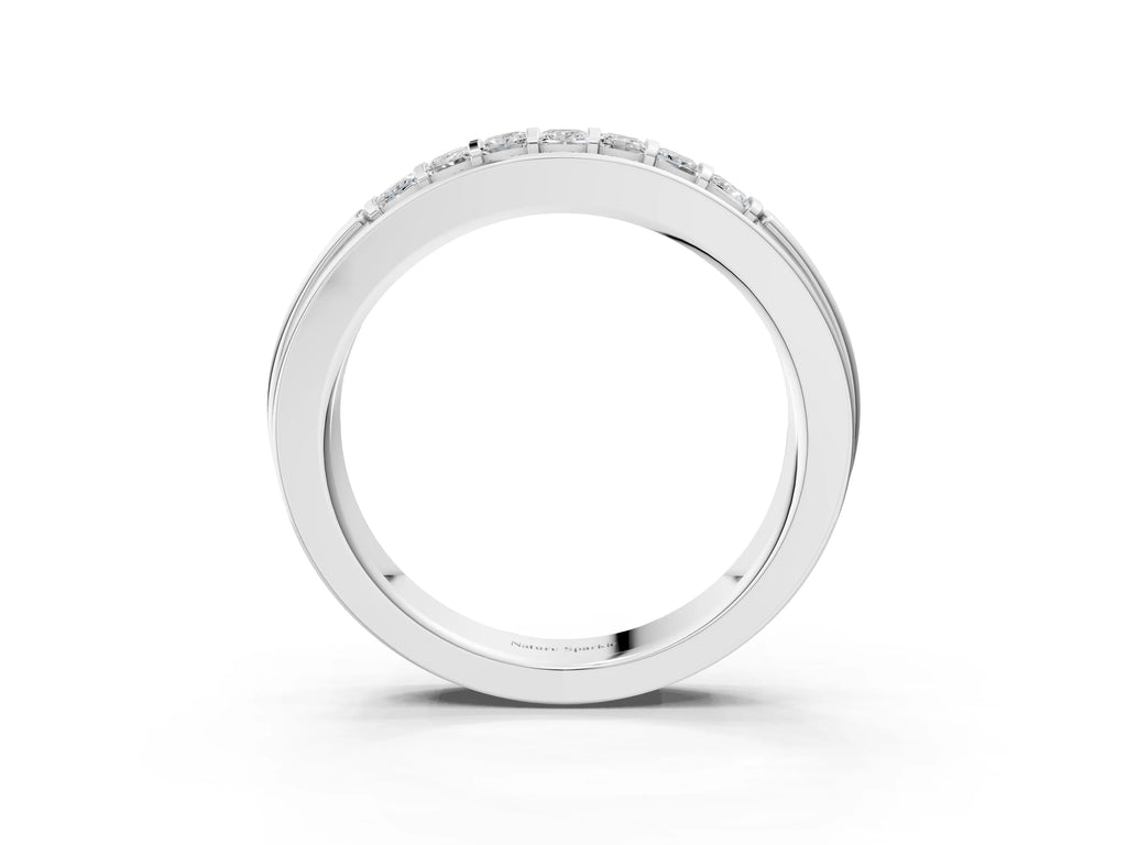 Platinum Bar-Set Princess Cut Diamond Pavé Band