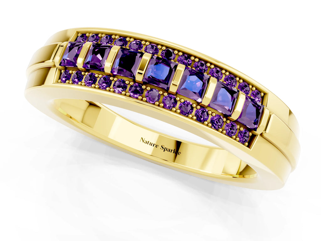 Princess Cut Amethyst Bar-Set Pavé Band in Yellow gold with Grooved Edge Detailing